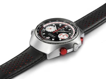 Hamilton Chrono-Matic 50 Limited Edition schwarzes Lederband – Herrenuhren Chronograph aus Edelstahl und Leder. Das Gehäuse ist rund und silber. Das Lederarmband ist schwarz. Das Zifferblatt ist ein Index in schwarz. – Ansicht 3