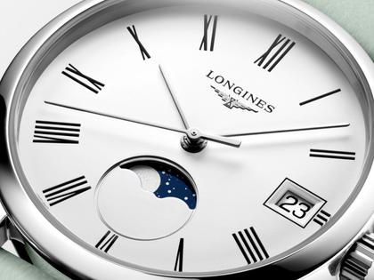 Longines Elegant Collection Quarz Edelstahl 30mm weißes Zifferblatt grünes Lederband – Damenuhren Uhr mit Datum aus Edelstahl und Leder. Das Gehäuse ist rund und silber. Das Lederarmband ist grün. Das Zifferblatt ist römisch und weiß. – Ansicht 4