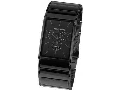 Herrenuhren Chronograph aus Edelstahl, IP beschichtet und Keramik. Das Gehäuse ist rechteckig und schwarz. Das Edelstahlarmband ist schwarz. Das Zifferblatt ist ein Index in schwarz.