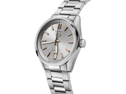 TAG Heuer Carrera Date Automatik Edelstahl 36mm silberfarbenes Zifferblatt Metallband – Damenuhren Uhr mit Datum aus Edelstahl. Das Gehäuse ist rund und silber. Das Edelstahlarmband ist silber. Das Zifferblatt ist ein Index in silber. – Ansicht 2