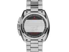 Junghans 1972 Mega Solar Chronograph Funkuhr Edelstahl 43mm schwarzes Zifferblatt Metallband – Herrenuhren Chronograph aus Edelstahl und Leder. Das Gehäuse ist rund und silber. Das Edelstahlarmband ist silber. Das Zifferblatt ist ein Index in schwarz. – Ansicht 3