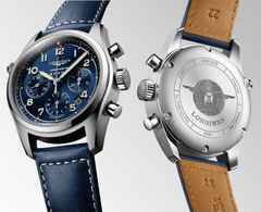 Longines Spirit Chronograph Automatik Edelstahl 42mm blaues Zifferblatt blaues Lederband – Herrenuhren Chronograph aus Edelstahl. Das Gehäuse ist rund und silber. Das Lederarmband ist blau. Das Zifferblatt ist arabisch Index und blau. – Ansicht 2