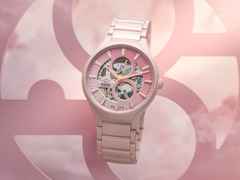Rado True Round Open Heart Limited Edition Automatik Keramik 40mm rosa Zifferblatt rosa Keramikband – Herrenuhren Uhr ohne Datum aus Keramik und Titan. Das Gehäuse ist rund und rosa. Das Keramikarmband ist rosa. Das Zifferblatt ist ein Index in rosa. – Ansicht 9