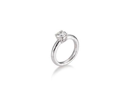 Silhouette Schmuck Tennis Flex Ring mit Brillant in Weißgold – Ringe Ring mit Besatz aus 750 Weißgold.