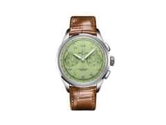 Breitling Premier B09 Chronograph 40 Automatik Edelstahl grünes Zifferblatt braunes Lederband – Herrenuhren Chronograph aus Edelstahl. Das Gehäuse ist rund und silber. Das Lederarmband Kroko / Alligator ist braun. Das Zifferblatt ist arabisch Index und grün.