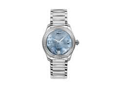 Glashütte Original Lady Serenade Automatik Edelstahl 36mm blaues Perlmutt-Zifferblatt mit Brillanten Metallband – Damenuhren Uhr mit Datum aus Edelstahl. Das Gehäuse ist rund und silber. Das Edelstahlarmband ist silber. Das Zifferblatt ist römisch Index und blau.