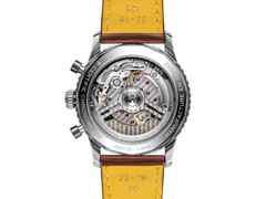 Breitling Navitimer B01 Chronograph 41 Edelstahl blaues Zifferblatt schwarzes Lederband – Herrenuhren Chronograph aus Edelstahl. Das Gehäuse ist rund und silber. Das Lederarmband Kroko / Alligator ist schwarz. Das Zifferblatt ist ein Index in blau. – Ansicht 2