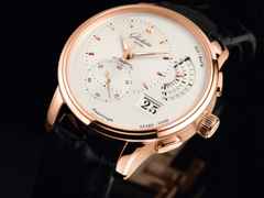 Glashütte Original PanoGraph Automatik Rotgold 40mm silbernes Zifferblatt schwarzes Lederband – Herrenuhren Chronograph aus 750 Rotgold. Das Gehäuse ist rund und roségold. Das Lederarmband Kroko / Alligator ist schwarz. Das Zifferblatt ist ein Index in silber. – Ansicht 2