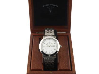 Mühle Glashütte M99 Chronometer Automatik Titan 40mm weißes 