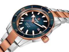 Rado Captain Cook Automatik Edelstahl 42mm roségold beschichtet blau Edelstahlband bicolor – Herrenuhren Uhr mit Datum aus Edelstahl und PVD beschichtet. Das Gehäuse ist rund und silber-roségold. Das Edelstahlarmband ist silber-roségold. Das Zifferblatt ist ein Index in grün. – Ansicht 2