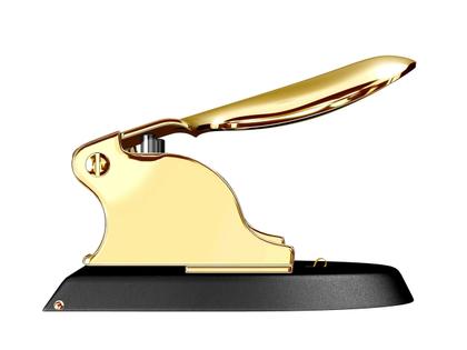 El Casco Locher aus Stahl schwarz und vergoldet – Büroaccessoires Locher in gelbgold und vergoldet. – Ansicht 3