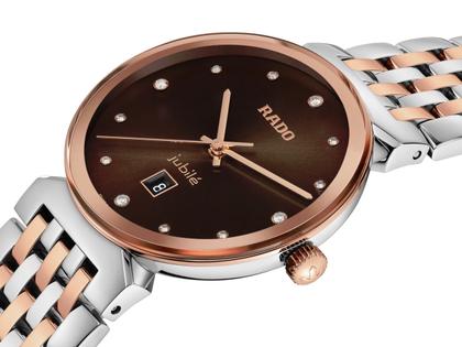 Rado Florence Classic Diamonds Quarz Edelstahl 30 mm braun Edelstahlband bicolor – Damenuhren Uhr mit Datum aus Edelstahl und PVD beschichtet. Das Gehäuse ist rund und roségold. Das Edelstahlarmband ist silber-roségold. Das Zifferblatt ist ein Index in braun. – Ansicht 2