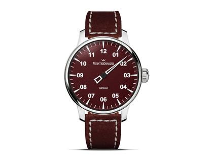 MeisterSinger Archao Automatik Edelstahl 43mm rotes Zifferblatt rotes Lederband – Herrenuhren Uhr ohne Datum aus Edelstahl. Das Gehäuse ist rund und silber. Das Lederarmband ist rot. Das Zifferblatt ist arabisch Index und rot.