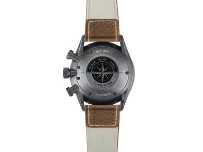 Junghans Meister Pilot Chronoscope Edelstahl DLC-Schwarz 43mm braunes Zifferblatt braunes Lederband – Herrenuhren Chronograph aus Edelstahl. Das Gehäuse ist rund und anthrazit. Das Lederarmband ist braun. Das Zifferblatt ist arabisch und grau. – Ansicht 3