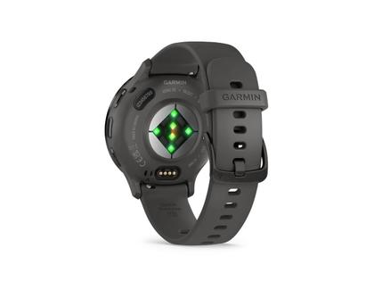 Garmin Venu 3S faserverstärktes Polymer kieselgrau 41mm kieselgraues Kautschukband – Herrenuhren Uhr Multifunktion aus Edelstahl, Kautschuk, Kunststoff und PVD beschichtet. Das Gehäuse ist rund und anthrazit. Das Kautschuk / Kunststoff / Silikon Armband ist anthrazit. Das Zifferblatt ist digital und schwarz. – Ansicht 5