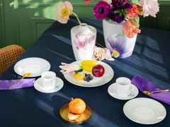 Meissen Giant Bloom Espressotasse "Trichterlilie" – Porzellanwaren Tafelporzellan in weiß und aus Porzellan. – Ansicht 5