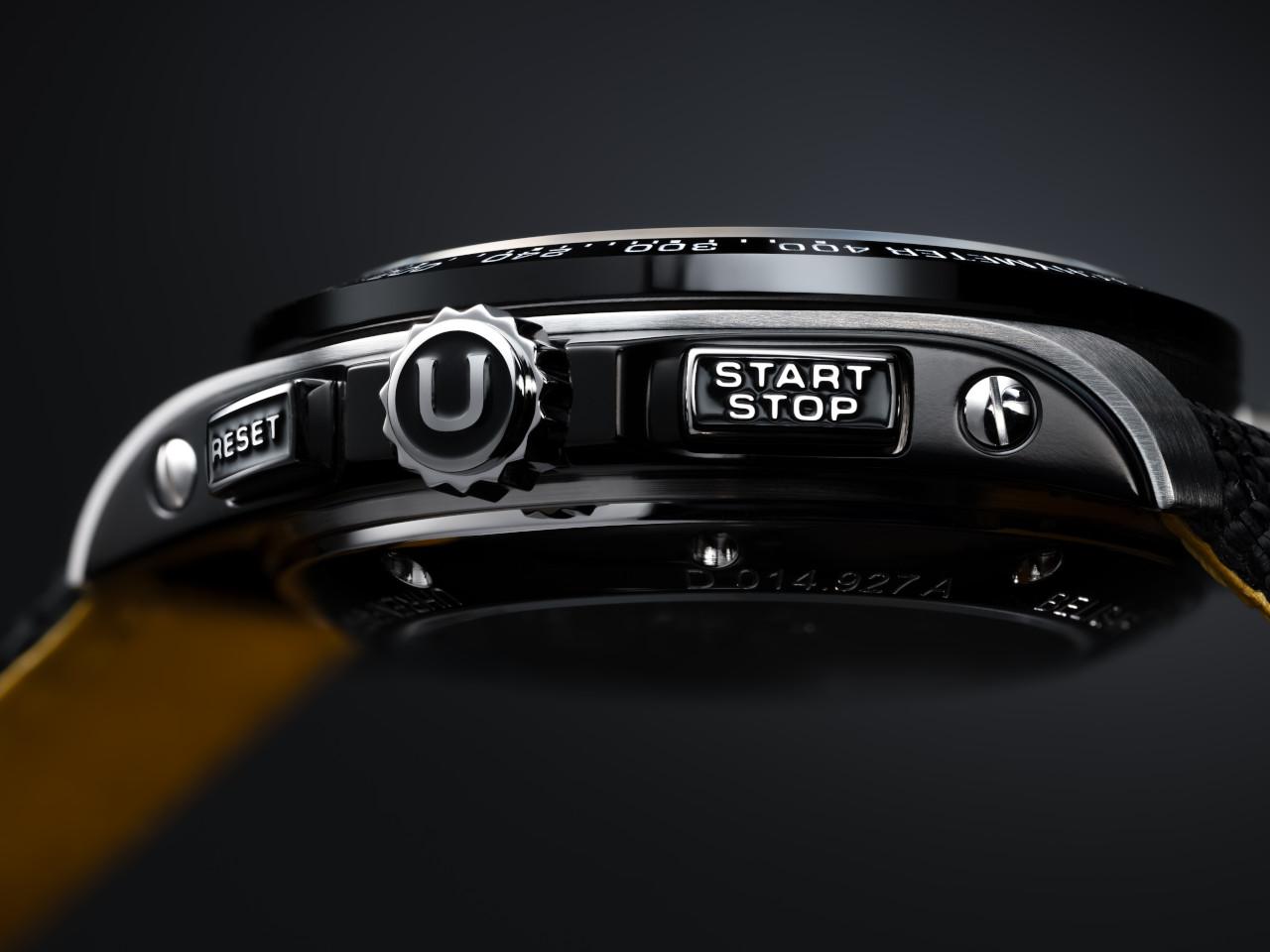 Union Glashütte Belisar Chronograph Sport Automatik Edelstahl Schwarz-DLC 43mm schwarzes Zifferblatt schwarzes Lederband – Herrenuhren Chronograph aus DLC beschichtet, Edelstahl und Leder. Das Gehäuse ist rund und silber. Das Lederarmband ist schwarz. Das Zifferblatt ist arabisch Index und schwarz. – Ansicht 6
