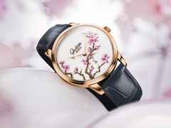 Glashütte Original Senator Meissen Cherry Blossom Automatik Roségold 40mm weißes Porzellan-Zifferblatt blaues Lederband – Herrenuhren Uhr ohne Datum aus 750 Rotgold und Leder. Das Gehäuse ist rund und roségold. Das Lederarmband Kroko / Alligator ist blau. Das Zifferblatt ist ohne Zeichen und weiß. – Ansicht 7