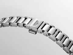Longines Conquest Automatik Edelstahl 34mm grünes Zifferblatt Metallband – Damenuhren Uhr mit Datum aus 750 Rotgold und Edelstahl. Das Gehäuse ist rund und silber. Das Edelstahlarmband ist silber. Das Zifferblatt ist ein Index in grün. – Ansicht 6