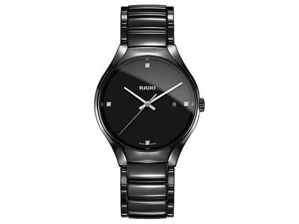 Rado True L Quarz Herrenuhr schwarz Diamanten – Herrenuhren Uhr mit Datum aus Keramik. Das Armband ist ein Keramikarmband. Der Zifferblatt ist ohne Zeichen.