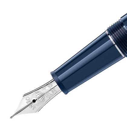 Montblanc Around the World in 80 Days Classique Füllfederhalter blau – Schreibgeräte Füllfederhalter aus 585 Weißgold, Edelharz und und platiniert. – Ansicht 2