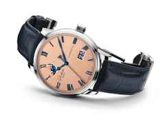 Glashütte Original Senator Excellence Panoramadatum Mondphase Automatik Edelstahl 40mm Frostkupfer Zifferblatt blaues Lederband – Herrenuhren Uhr mit Datum aus Edelstahl und Leder. Das Gehäuse ist rund und silber. Das Lederarmband Kroko / Alligator ist blau. Das Zifferblatt ist römisch und roségold. – Ansicht 2