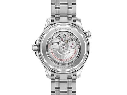 Omega Seamaster Diver 300M Automatik Edelstahl 42mm graues Zifferblatt Metallband – Herrenuhren Uhr mit Datum aus Edelstahl und Keramik. Das Gehäuse ist rund und silber. Das Edelstahlarmband ist silber. Das Zifferblatt ist ein Index in grau. – Ansicht 2