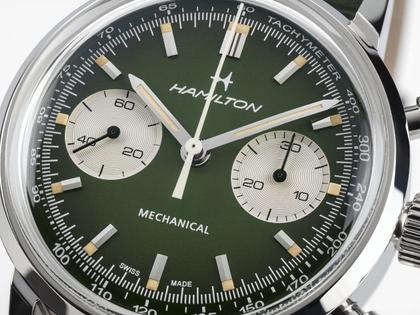 Hamilton American Classic Intra-Matic Chronograph H Handaufzug Edelstahl 40mm grünes Zifferblatt grünes Lederband – Herrenuhren Chronograph aus Edelstahl. Das Gehäuse ist rund und silber. Das Lederarmband ist grün. Das Zifferblatt ist ein Index in grün. – Ansicht 5