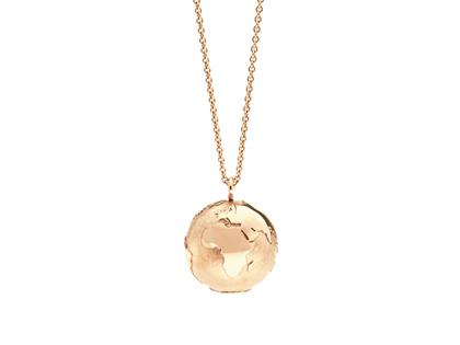 Schmuckwerk Meine Welt: Individuelle Weltkugel mit Ihren Lieblingszielen in Rotgold 19mm – Anhänger Anhänger ohne Besatz aus 750 Rotgold.