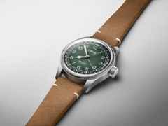 Oris Big Crown X Cervo Volante Automatik Edelstahl 38mm grünes Zifferblatt braunes Lederband – Herrenuhren Uhr mit Datum aus Edelstahl. Das Gehäuse ist rund und silber. Das Lederarmband ist braun. Das Zifferblatt ist arabisch und grün. – Ansicht 6