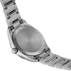 Tissot PR 100 Quarz Edelstahl 34mm silberfarbenes Zifferblatt Metallband – Damenuhren Uhr mit Datum aus Edelstahl. Das Gehäuse ist rund und silber. Das Edelstahlarmband ist silber. Das Zifferblatt ist ein Index in silber. – Ansicht 4