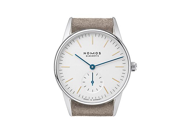 Nomos Glashütte Orion 33 Handaufzug Edelstahl 33mm weißes Zifferblatt braunes Lederband – Damenuhren Uhr ohne Datum aus Edelstahl und Leder. Das Gehäuse ist rund und silber. Das Lederarmband ist beige. Das Zifferblatt ist ein Index in weiß. – Ansicht 2