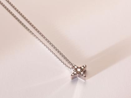 Jochen Pohl Weißgold Collier Star mit Brillanten – Halsschmuck Kette mit Anhänger aus 750 Weißgold.