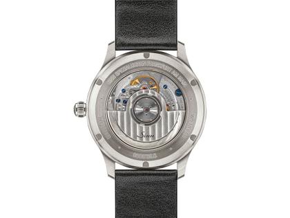 Sinn Spezialuhren 1739 St I S Automatik Edelstahl 39mm schwarzes Zifferblatt graues Lederband – Herrenuhren Uhr ohne Datum aus Edelstahl. Das Gehäuse ist rund und silber. Das Lederarmband ist grau. Das Zifferblatt ist ein Index in schwarz. – Ansicht 2