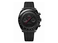 Omega Speedmaster Dark Side of the Moon Chronograph Handaufzug Keramik 44mm schwarzes Zifferblatt schwarzes Textilband – Herrenuhren Chronograph aus Keramik. Das Gehäuse ist rund und schwarz. Das Kautschuk / Kunststoff / Silikon Armband ist schwarz. Das Zifferblatt ist ein Index in schwarz.