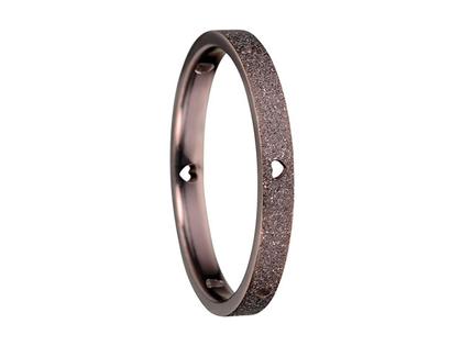 Bering Arctic Symphony Innenring schmal Sparkling Effekt Edelstahl IP Braun Herzen – Ringe Ring aus Edelstahl.