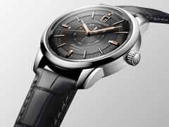Longines Conquest Heritage Central Power Reserve Automatik Edelstahl 38mm anthrazitfarbenes Zifferblatt schwarzes Lederband – Herrenuhren Uhr mit Datum aus Edelstahl und Leder. Das Gehäuse ist rund und silber. Das Lederarmband Kroko / Alligator ist schwarz. Das Zifferblatt ist ein Index in anthrazit. – Ansicht 3