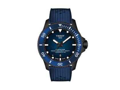 Tissot Seastar 2000 Automatik Edelstahl Schwarz-PVD 44mm blaues Zifferblatt blaues Kautschukband – Herrenuhren Uhr mit Datum aus Edelstahl, Kautschuk, Keramik und PVD beschichtet. Das Gehäuse ist rund und schwarz. Das Kautschuk / Kunststoff / Silikon Armband ist blau. Das Zifferblatt ist ein Index in blau.