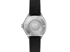 TAG Heuer Formula 1 Solargraph Quarz Edelstahl 38mm weißes Zifferblatt schwarzes Kautschukband – Herrenuhren Uhr mit Datum aus Edelstahl und Kunststoff. Das Gehäuse ist rund und silber. Das Kautschuk / Kunststoff / Silikon Armband ist schwarz. Das Zifferblatt ist ein Index in weiß. – Ansicht 2