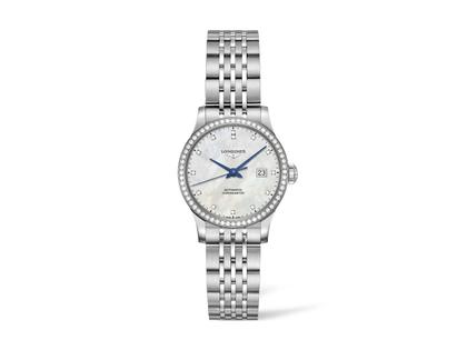 Damenuhren Uhr mit Datum aus Edelstahl. Das Gehäuse ist rund und silber. Das Edelstahlarmband ist silber. Das Zifferblatt ist ein Index in weiß.
