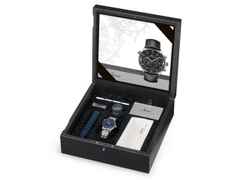 Sinn Spezialuhren 6060 B Frankfurter Weltzeituhr Automatik Edelstahl 38,5mm blaues Zifferblatt Metallband – Herrenuhren Uhr mit Datum aus Edelstahl und Leder. Das Gehäuse ist rund und silber. Das Edelstahlarmband ist silber. Das Zifferblatt ist arabisch Index und blau. – Ansicht 7