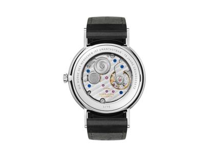 Nomos Glashütte Ludwig 38 75 Jahre Grundgesetz Handaufzug Edelstahl 38mm weißes Zifferblatt schwarzes Lederband limitiert – Herrenuhren Uhr ohne Datum aus Edelstahl und Leder. Das Gehäuse ist rund und silber. Das Lederarmband ist schwarz. Das Zifferblatt ist römisch Index und weiß. – Ansicht 2