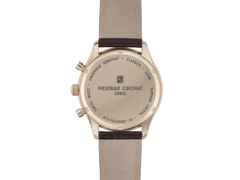 Frederique Constant Classics Triple Calendar Chronograph Quarz Edelstahl Roségold-PVD 40mm weißes Zifferblatt braues Lederband – Herrenuhren Chronograph aus Edelstahl, Leder und PVD beschichtet. Das Gehäuse ist rund und roségold. Das Lederarmband ist braun. Das Zifferblatt ist ein Index in weiß. – Ansicht 3