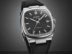 Glashütte Original Seventies Vintage Kollektion Vinyl Record Limited Edition Automatik Edelstahl 39x39mm schwarzes Zifferblatt Metallband und schwarzes Kautschukband – Herrenuhren Uhr mit Datum aus 750 Weißgold, Edelstahl und Kautschuk. Das Gehäuse ist quadratisch und silber. Das Edelstahlarmband ist silber. Das Zifferblatt ist ein Index in schwarz. – Ansicht 7