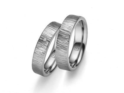 Tantalum Trauringpaar aus Tantal 5,0mm gerade mit Brillant 0,040ct – Ringe Trauring mit Besatz aus 950 Platin, Tantal und und .
