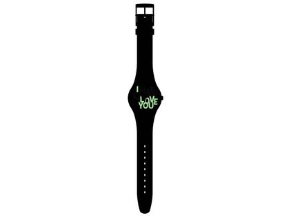 Swatch SUOB185 HATE 2 LOVE Valentinstag Edition – Damenuhren Uhr ohne Datum aus Kunststoff. Das Gehäuse ist rund und schwarz. Das Kautschuk / Kunststoff / Silikon Armband ist schwarz. Das Zifferblatt ist ohne Zeichen und schwarz. – Ansicht 3