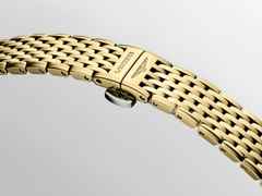 Longines La Grande Classique Quarz Edelstahl Gelbgold-PVD 29mm goldenes Zifferblatt mit Diamanten Metallband – Damenuhren Uhr ohne Datum aus Edelstahl und PVD beschichtet. Das Gehäuse ist rund und roségold. Das vergoldetes Edelstahlarmband ist silber-roségold. Das Zifferblatt ist römisch und schwarz. – Ansicht 3