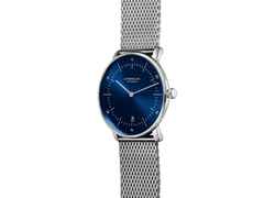 Sternglas Naos Quarz Edelstahl 38mm blaues Zifferblatt Edelstahlband – Herrenuhren Uhr mit Datum aus Edelstahl. Das Gehäuse ist rund und silber. Das Edelstahlarmband ist silber. Das Zifferblatt ist ein Index in blau. – Ansicht 2