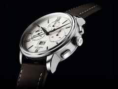 Glashütte Original Senator Chronograph Panoramadatum Automatik Edelstahl 42mm weißes Zifferblatt braunes Lederband – Herrenuhren Chronograph aus 950 Platin. Das Gehäuse ist rund und silber. Das Lederarmband ist braun. Das Zifferblatt ist römisch Index und weiß. – Ansicht 5
