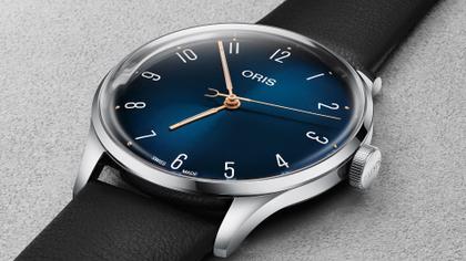 Oris Artelier James Morrison Acadamy of Music Limited Edition – Herrenuhren Uhr ohne Datum aus Edelstahl. Das Gehäuse ist rund und silber. Das Lederarmband ist schwarz. Das Zifferblatt ist ein Index in blau. – Ansicht 5